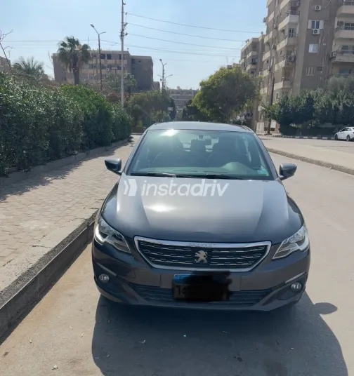 بيجو 301 2022 أبيض مستعملة للبيع - 4