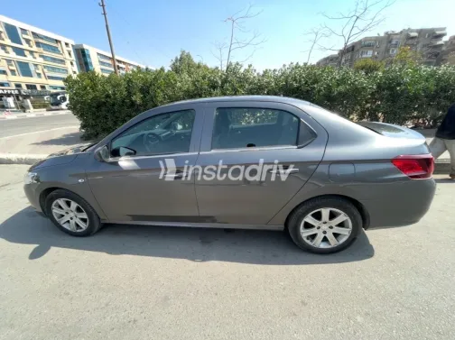 بيجو 301 2022 أبيض مستعملة للبيع - 7