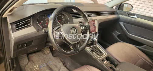 فولكس فاغن باسات 2018 أبيض مستعملة للبيع - 3