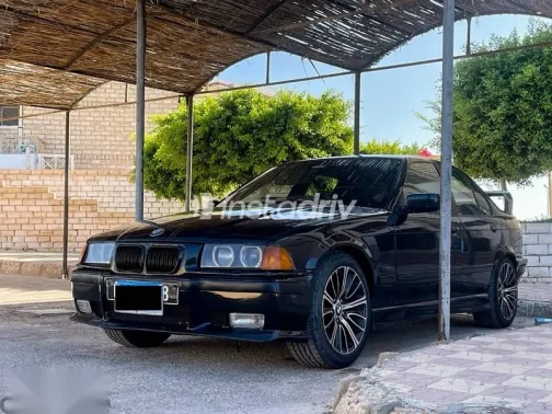 بي ام دبليو 320 1996 أسود مستعملة للبيع - 6