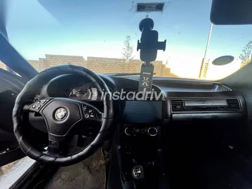 بي ام دبليو 320 1996 أسود مستعملة للبيع - 10