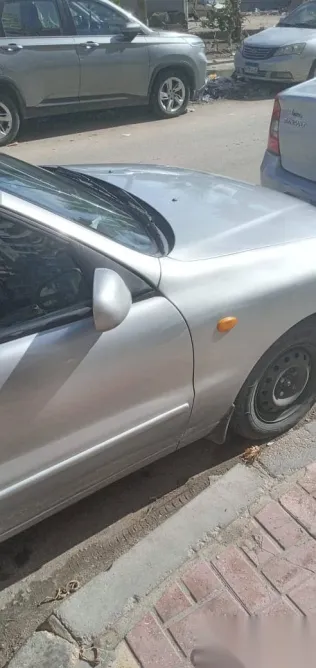 شيفروليه لانوس 2005 فضي مستعملة للبيع