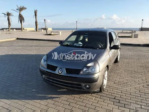 رينو كليو 2003 رمادي مستعملة للبيع - 1