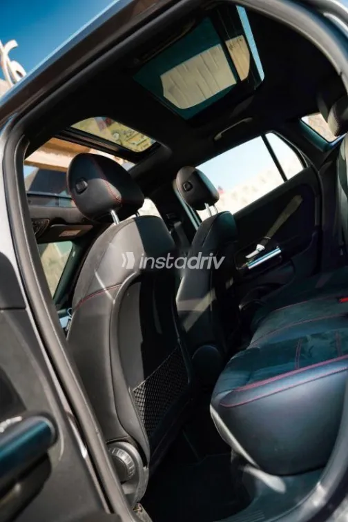 مرسيدس GLA 200 2023 رمادي مستعملة للبيع - 4