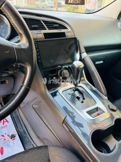 بيجو 3008 2017 ذهبي مستعملة للبيع - 7