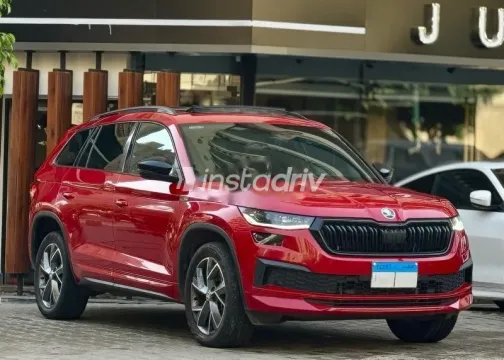 سكودا كودياك 2022 أحمر مستعملة للبيع - 1
