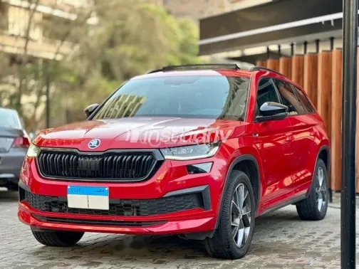 سكودا كودياك 2022 أحمر مستعملة للبيع - 2