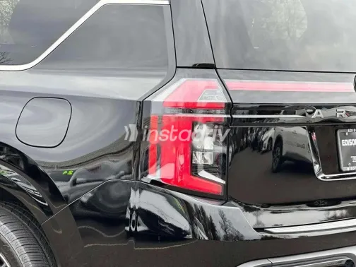 Nissan Armada 2025 Black Used for Sale - 4