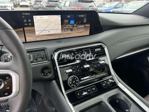 Nissan Armada 2025 Black Used for Sale - 5