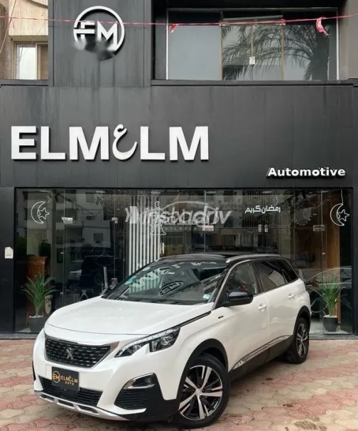 بيجو 5008 2020 أبيض مستعملة للبيع - 2