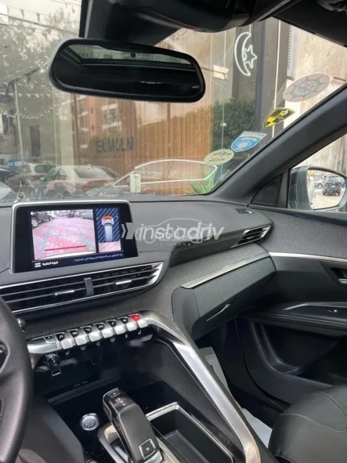 بيجو 5008 2020 أبيض مستعملة للبيع - 7