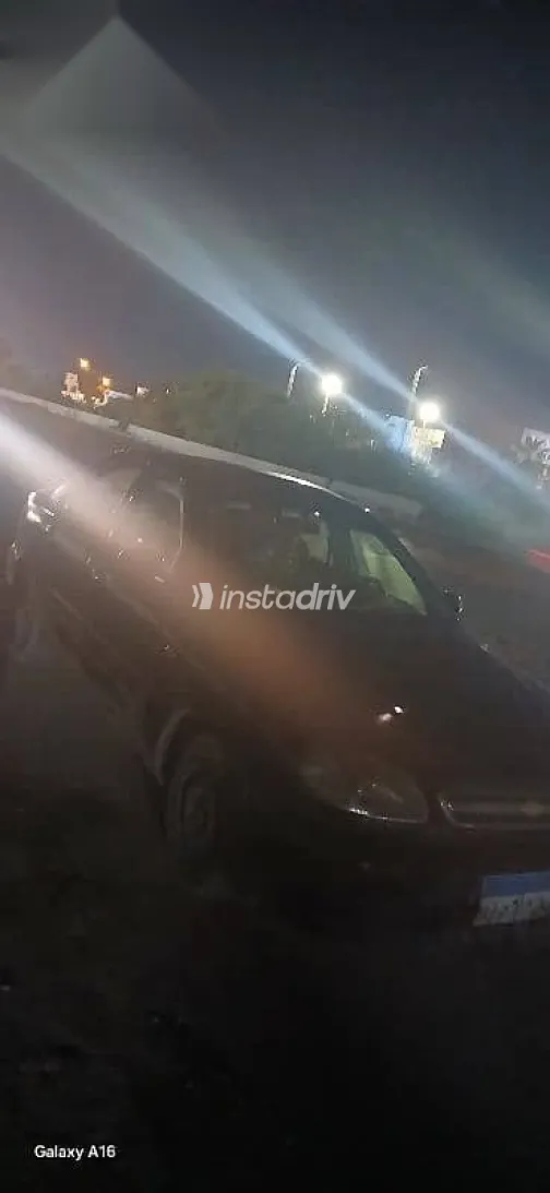 شيفروليه لانوس 2010 أسود مستعملة للبيع - 1