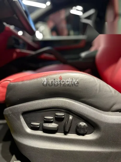 Porsche Cayenne 2025 Gray Used for Sale - 6