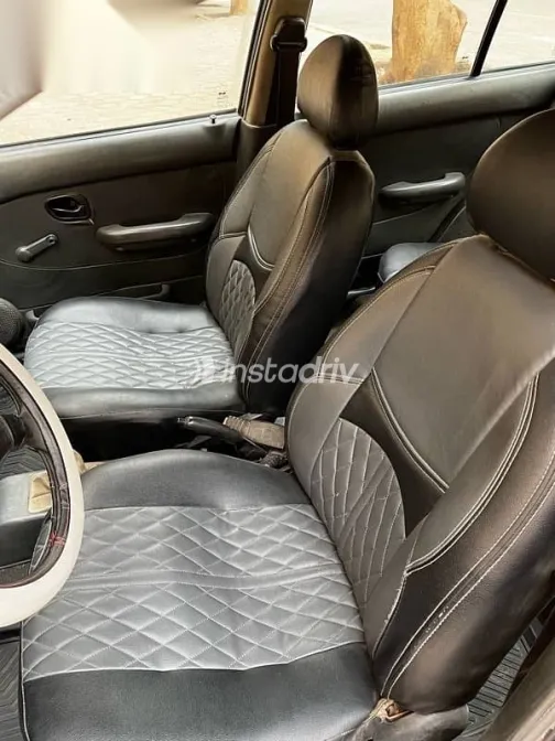 هيونداي اكسنت 1999 أزرق غامق مستعملة للبيع - 2