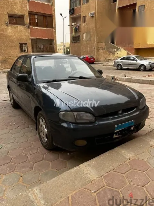 هيونداي اكسنت 1999 أزرق غامق مستعملة للبيع - 4