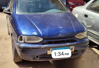 فيات سينا 2001 أزرق غامق مستعملة للبيع