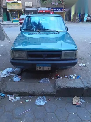 فيات شاهين 2001 أخضر مستعملة للبيع