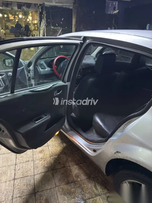 Renault Megane 2005 Silver Used for Sale - 7