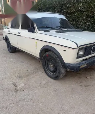 فيات 128 1978 أبيض مستعملة للبيع