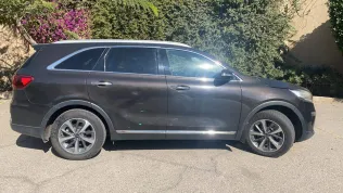 Kia Sorento 2019 White Used for Sale