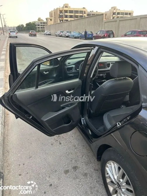 Kia Rio 2019 White Used for Sale - 6