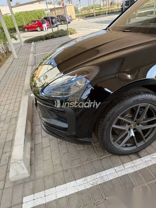 بورش ماكان 2026 أسود مستعملة للبيع - 2