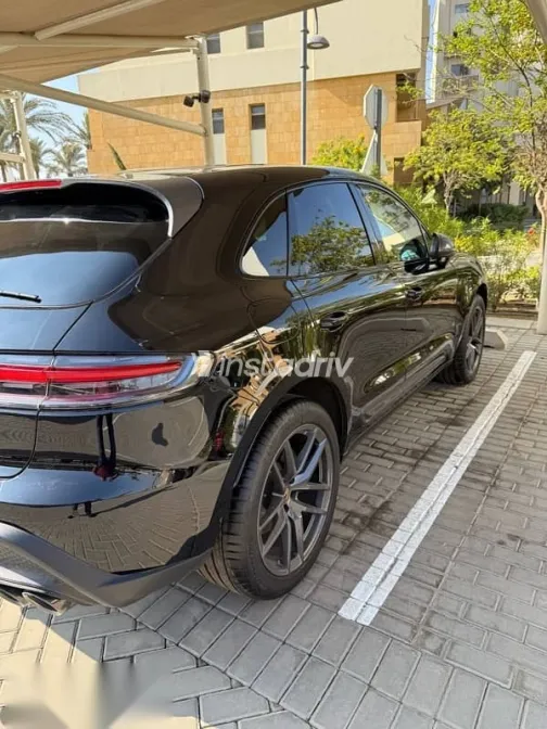 بورش ماكان 2026 أسود مستعملة للبيع - 6