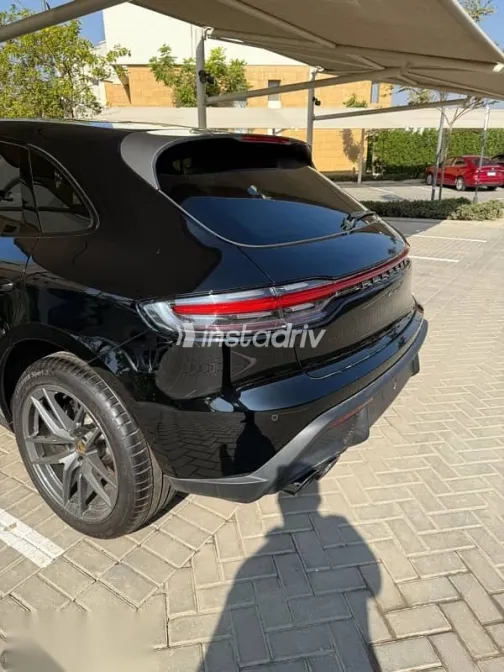 بورش ماكان 2026 أسود مستعملة للبيع - 7