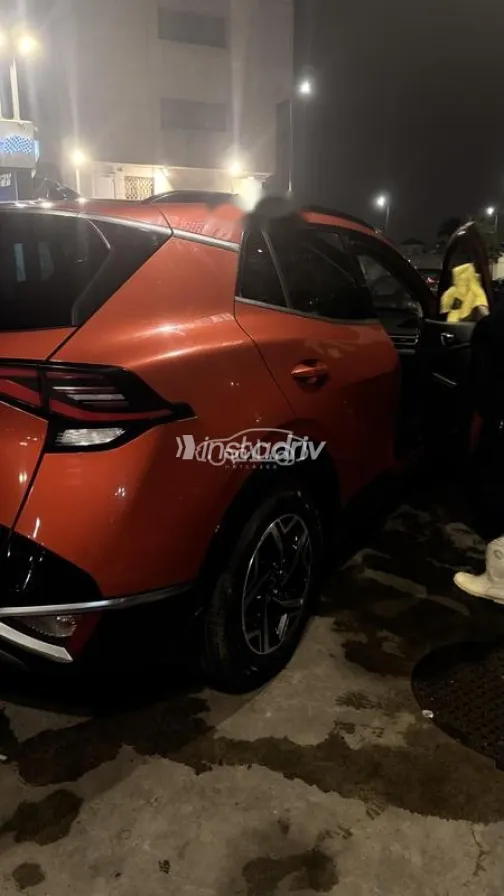 كيا سبورتاج 2023 أبيض مستعملة للبيع - 5