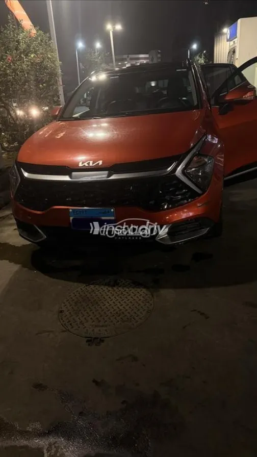 كيا سبورتاج 2023 أبيض مستعملة للبيع - 6