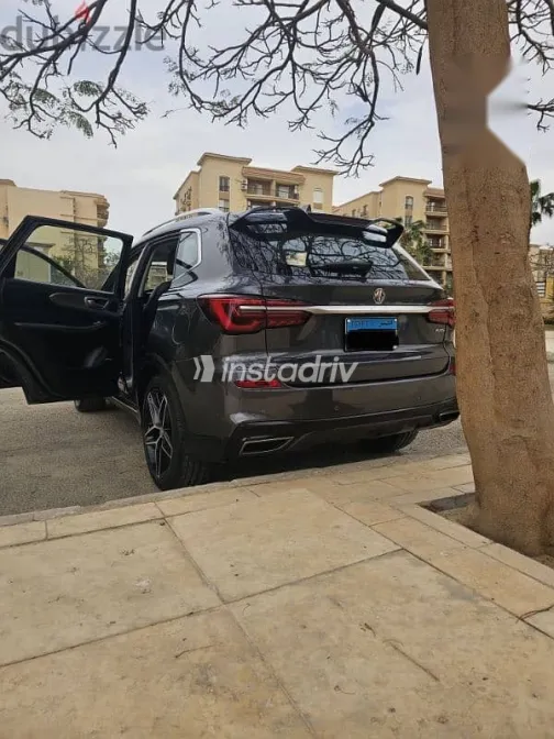 ام جى ار اكس 5 2024 رمادي مستعملة للبيع - 7