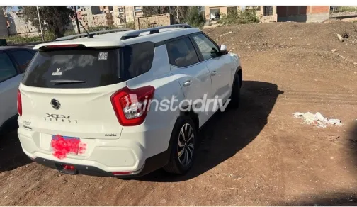 سانج يونج تيفولى XLV 2021 أبيض مستعملة للبيع - 3