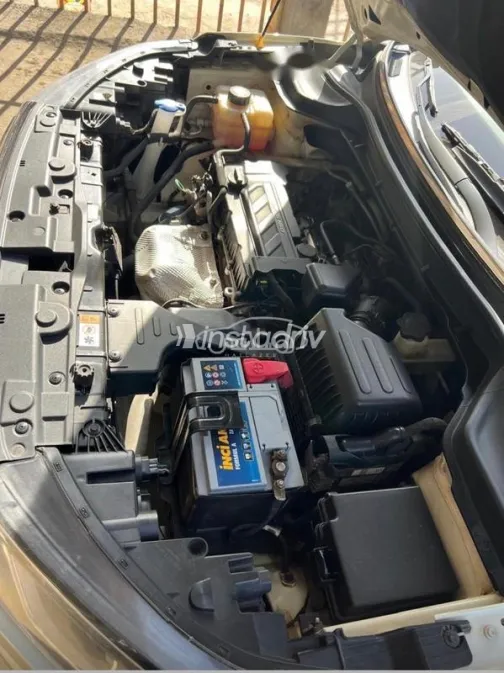 سانج يونج تيفولى XLV 2021 أبيض مستعملة للبيع - 8