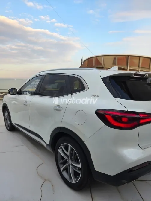 ام جى اتش اس 2022 أبيض مستعملة للبيع - 2