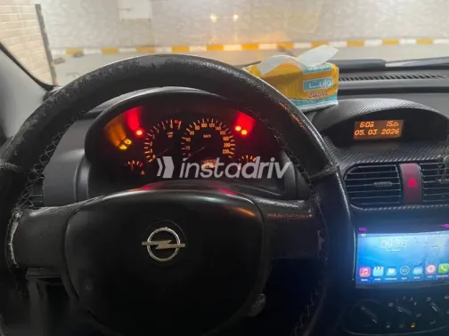 اوبل كورسا 2004 أزرق غامق مستعملة للبيع - 3