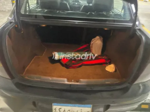 اوبل كورسا 2004 أزرق غامق مستعملة للبيع - 4