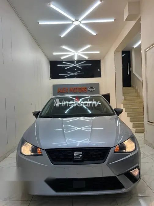 Seat Ibiza 2019 Gray Used for Sale - 7