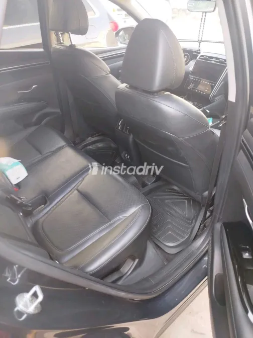 هيونداي توسان 2022 أبيض مستعملة للبيع - 6