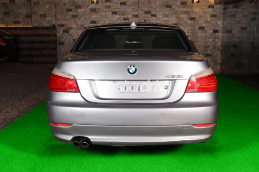 بي ام دبليو 523 2007 أبيض مستعملة للبيع - 8