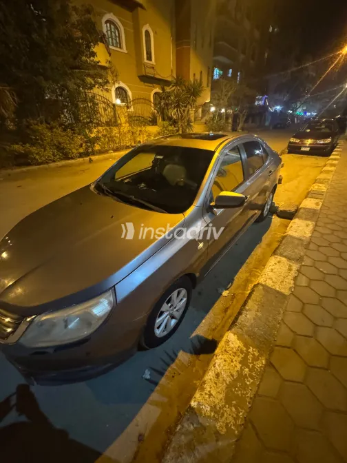 Chevrolet Optra 2018 White Used for Sale - 10