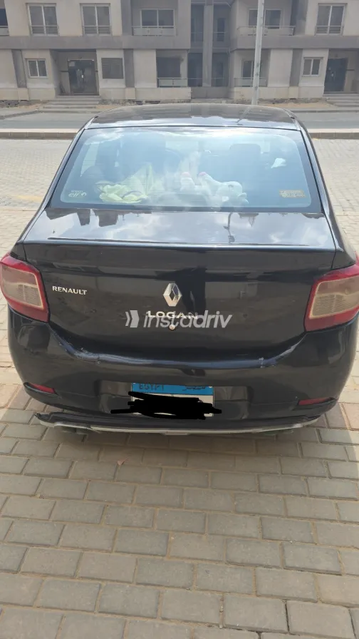 رينو لوجان 2016 أبيض مستعملة للبيع - 2