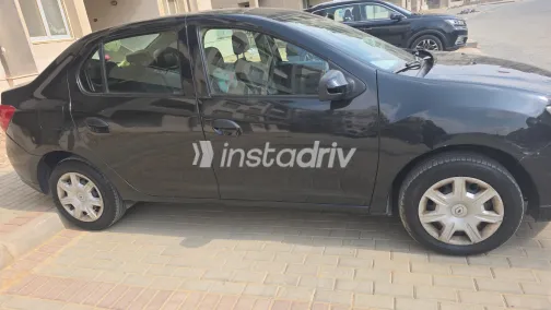 رينو لوجان 2016 أبيض مستعملة للبيع - 3