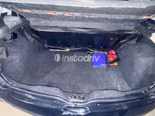 فيات بونتو 2002 أبيض مستعملة للبيع - 1