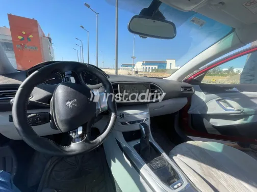 Peugeot 308 2015 White Used for Sale - 2