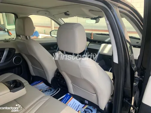 Land Rover Discovery sport 2021 White Used for Sale - 1