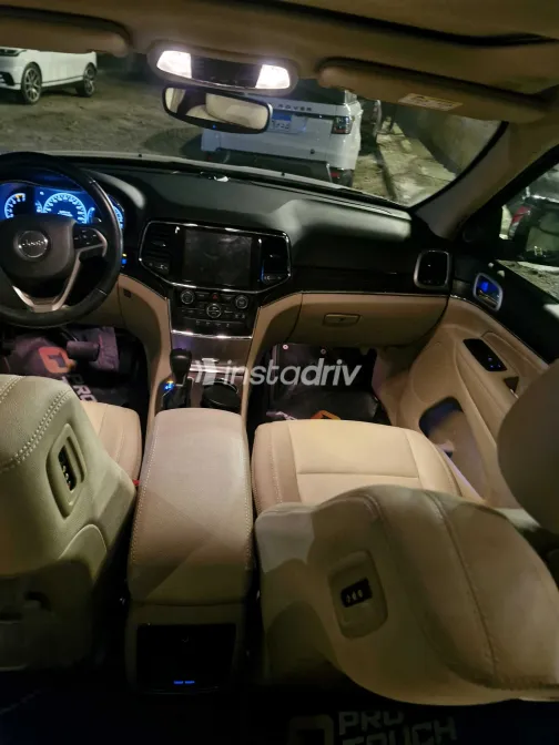 جيب جراند شيروكي 2022 أبيض مستعملة للبيع - 7