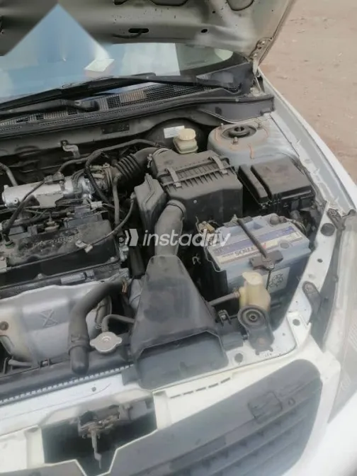 Mitsubishi Lancer 2008 White Used for Sale - 9