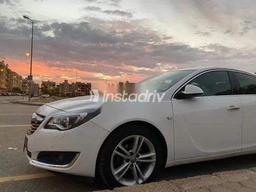 Opel Insignia 2016 White Used for Sale - 2