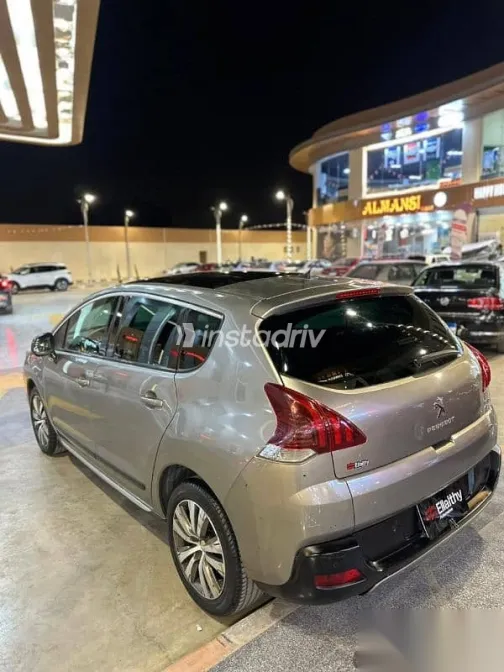 بيجو 3008 2016 بيج مستعملة للبيع - 4