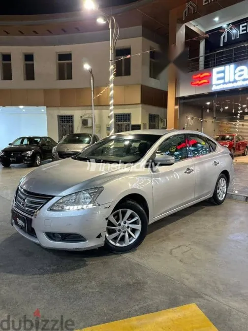 Nissan Sentra 2023 Silver Used for Sale - 2